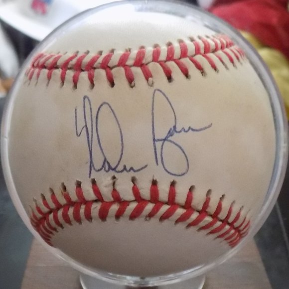 VINTAGE AMERICAN LEAGUE BASEBALL AUTOGRAPHED BY NOLAN RYAN W/ COA - Picture 2 of 4